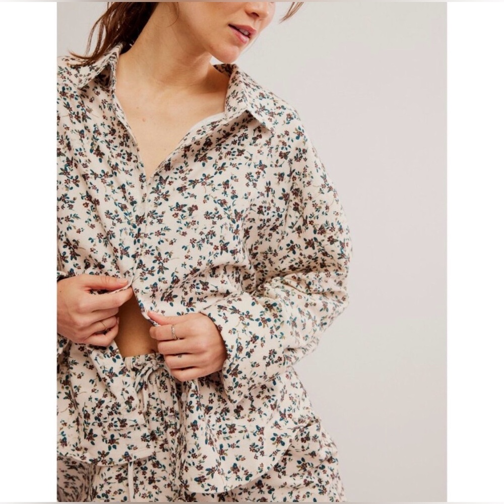 NWT FREE PEOPLE Intimately 100% Cotton Early Morning Sleep Top Ivory Daisy Small